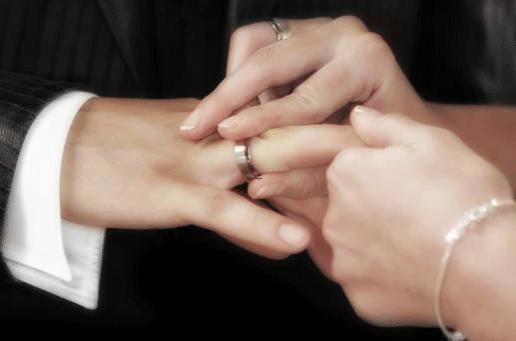 結婚后不想生孩子的星座女有哪些 結婚后不想生孩子的星座女有哪些