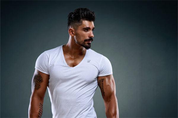 給得了女人幸福的男人面相，能給你幸福的男人