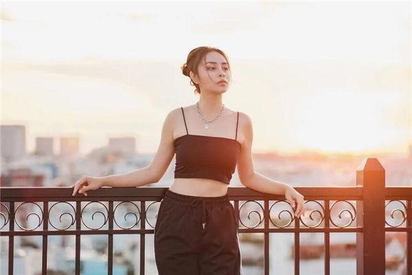 夢見光身洗澡 夢見光身洗澡