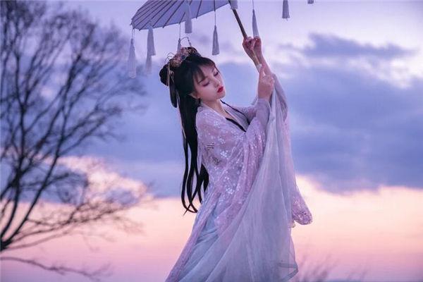 經常丟三落四的人的面相特征，經常丟三落四是怎么回事