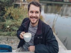 最愛打聽別人隱私的人面相特征,特別喜歡打聽別人隱私的人