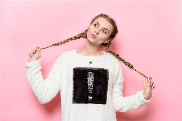 女人手相測算圖解:手相看你愛情經歷,女性手相算命圖解 女人手相測算圖解:手相看你愛情經歷,女性手相算命圖解