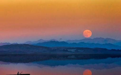 2025年四月適宜出生吉日查詢 哪天好最吉利 2025年四月適宜出生吉日查詢 哪天好最吉利