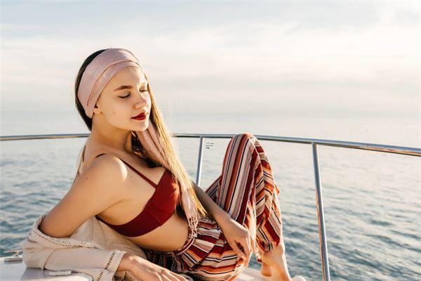 長壽眉是不是越長越長壽,長壽眉的原因 長壽眉是不是越長越長壽,長壽眉的原因