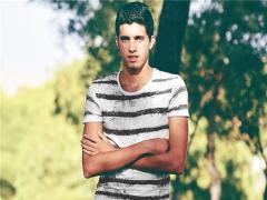 木星丘上有井字紋的人一生順遂富貴不求人,木星丘和土星丘之間有井字紋