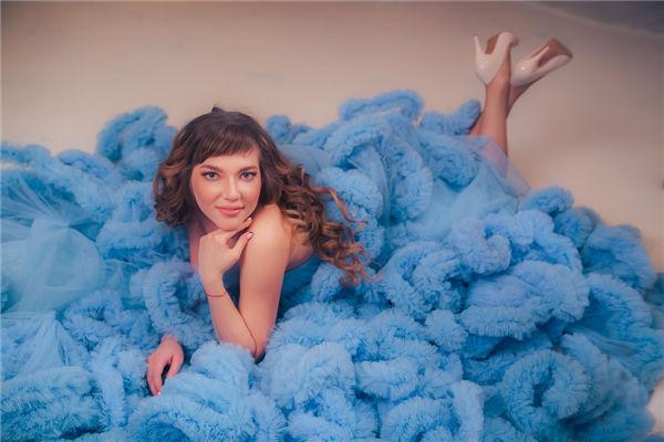 怎么看手紋測財運,怎么看手紋算命圖解 怎么看手紋測財運,怎么看手紋算命圖解